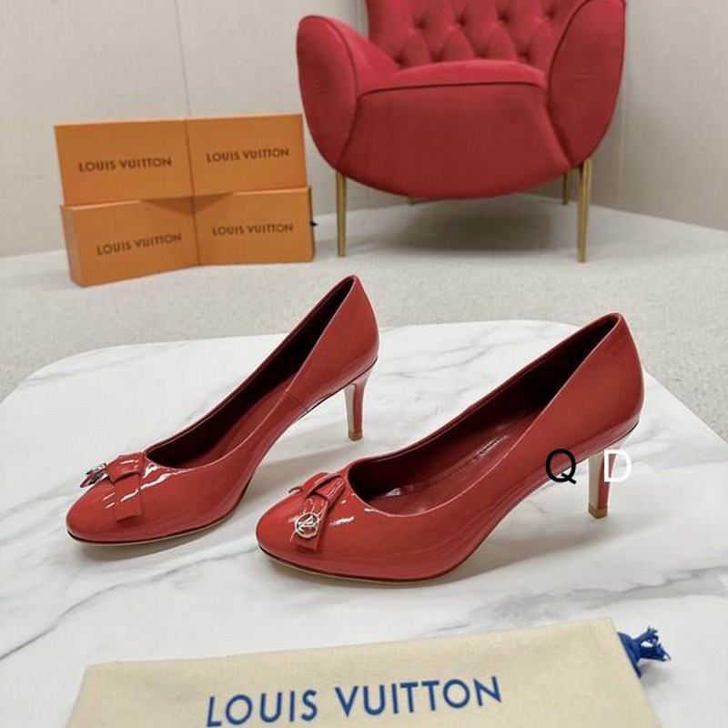 LV Women's Shoes 231